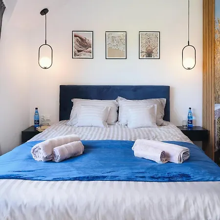 Lovely In With Kitchenette Ferienhaus