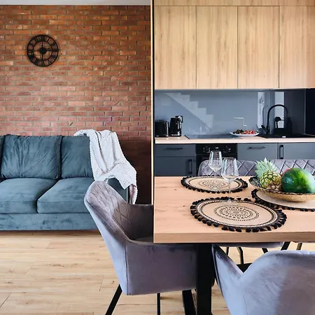 Lovely In With Kitchenette Nowecin