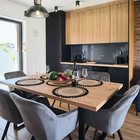 Lovely In With Kitchenette * Nowecin