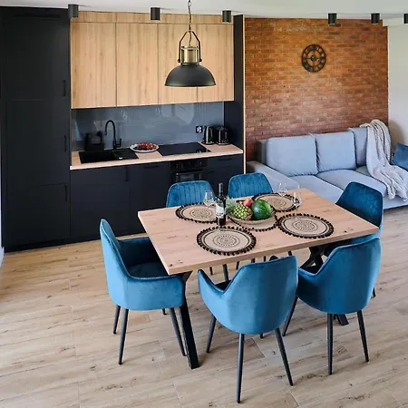 Lovely In With Kitchenette * Nowecin